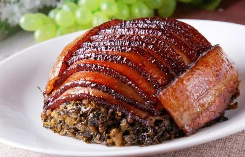 咸烧白的正宗做法,好吃又不油腻|烧白|芽菜|五花肉_新浪新闻